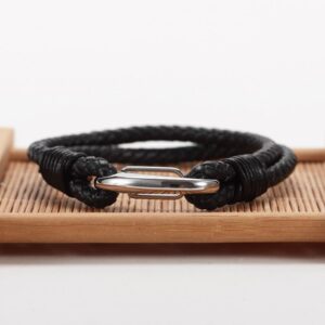 bracelets fashion 100% cuir tissés boucle acier pour hommes. LIVRAISON DAKAR - SENEGAL