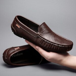 chaussures hommes britanniques tod's en cuir en motif croco. LIVRAISON DAKAR - SENEGAL